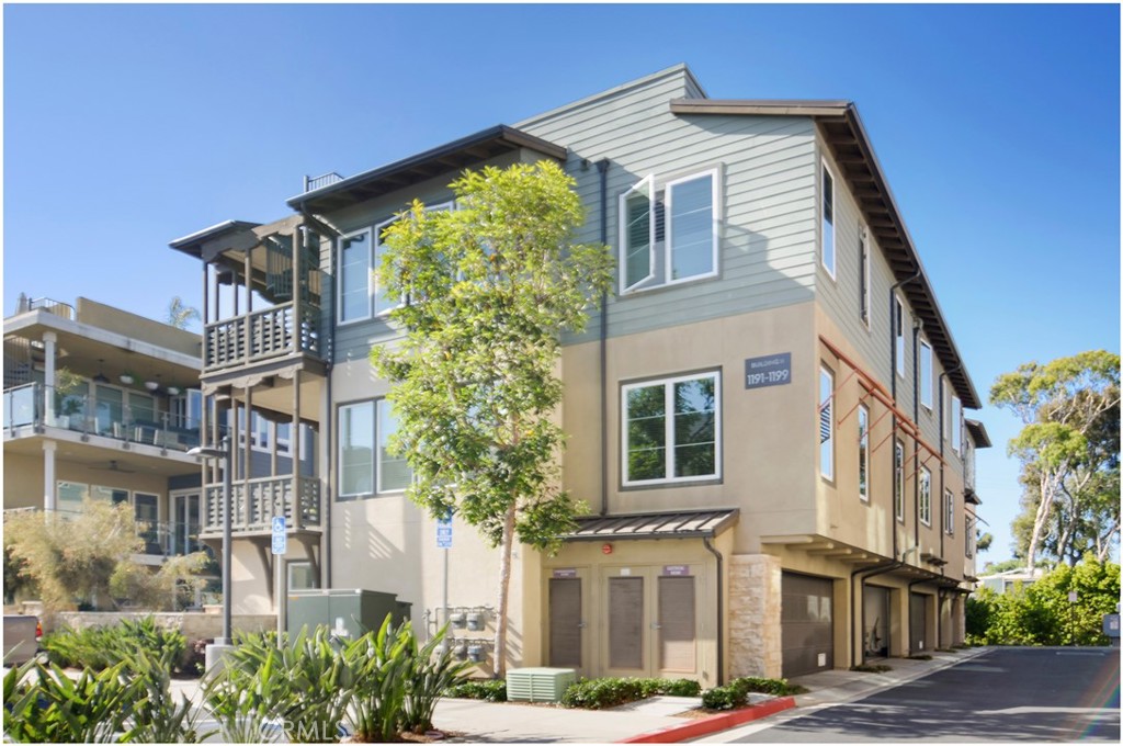 Welcome to South Cove in beautiful Dana Point! - 1195 Doheny Way, Dana Point CA 92629 - photo 1
