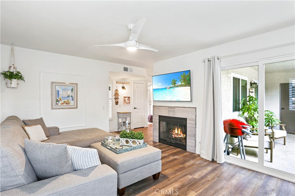 12 Corniche Drive A, Dana Point CA 92629 - photo 4