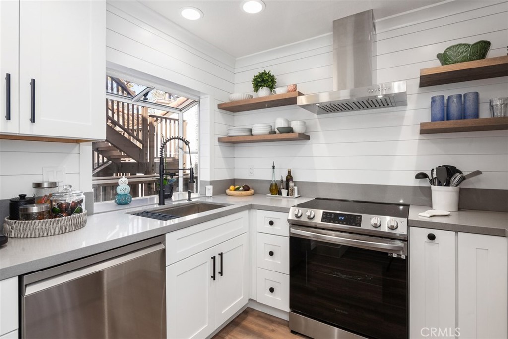 12 Corniche Drive A, Dana Point CA 92629 - photo 6