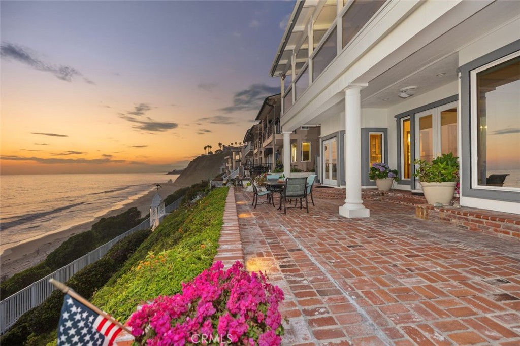 13 Breakers Isle, Dana Point CA 92629 - photo 1