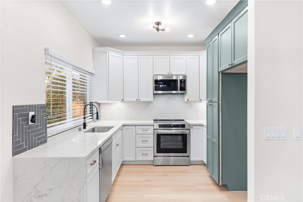 13 Silvertide Drive, Dana Point CA 92629 - photo 1