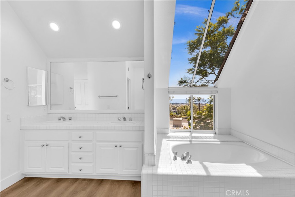13 Veracruz, Dana Point CA 92629 - photo 28
