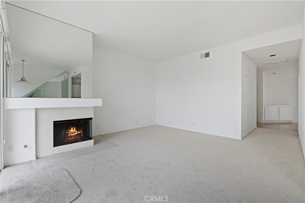 Living room - 14 Los Cabos, Dana Point CA 92629 - photo 4