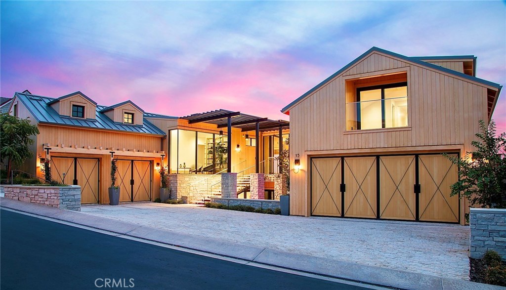 15 Coral Cove Way, Dana Point CA 92629 - photo 1