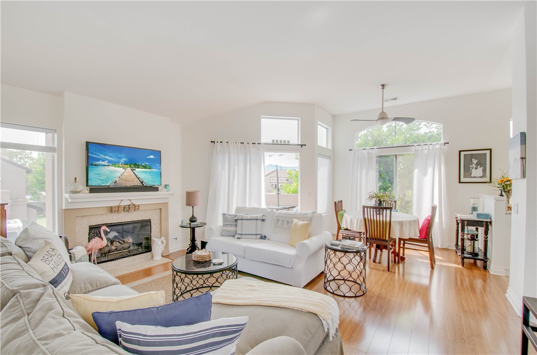 Light, bright and airy! Open concept with tall ceilings. - 15 Placid Harbor, Dana Point CA 92629 - photo 1