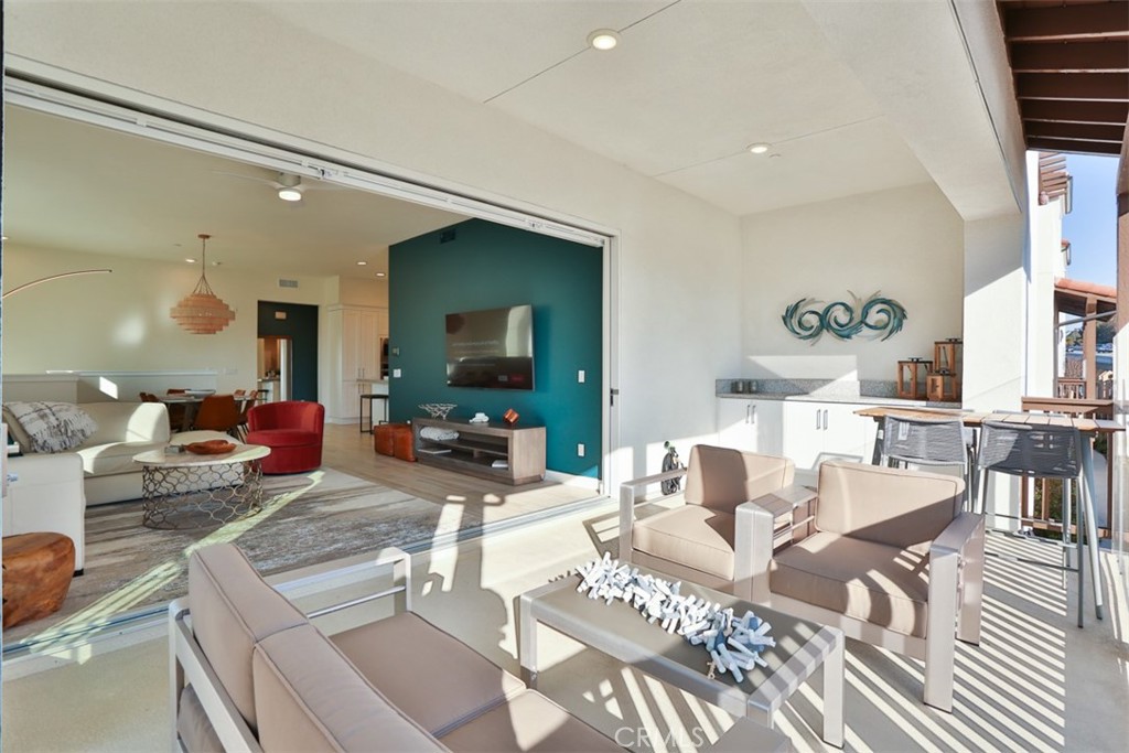 1529 Doheny Way, Dana Point CA 92629 - photo 26