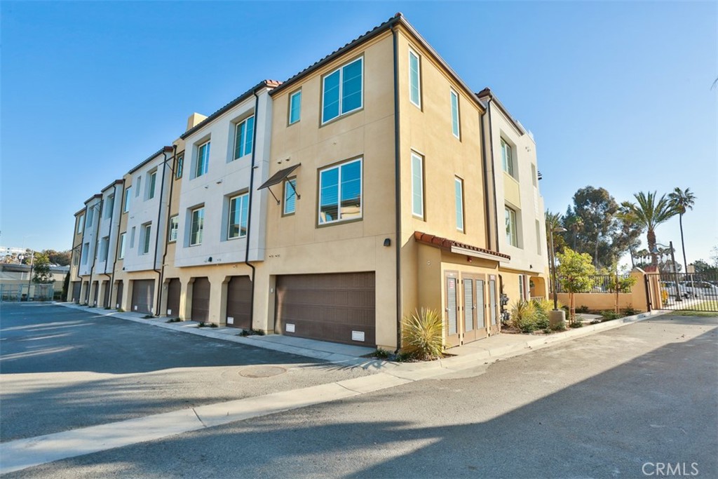 1529 Doheny Way, Dana Point CA 92629 - photo 41