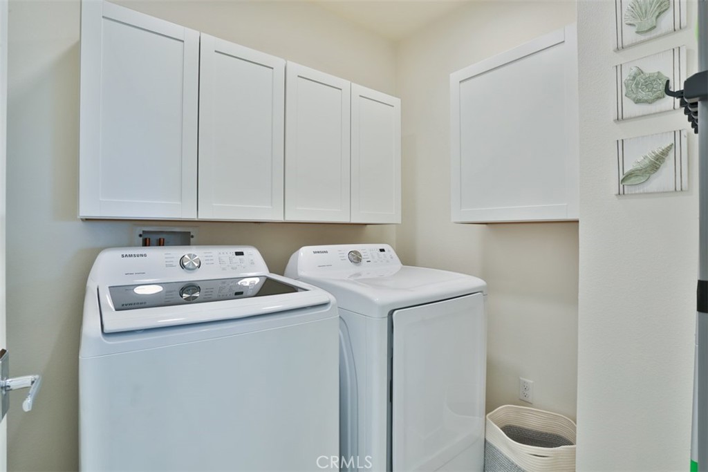 Laundry in private room inside home - 1529 Doheny Way, Dana Point CA 92629 - photo 43