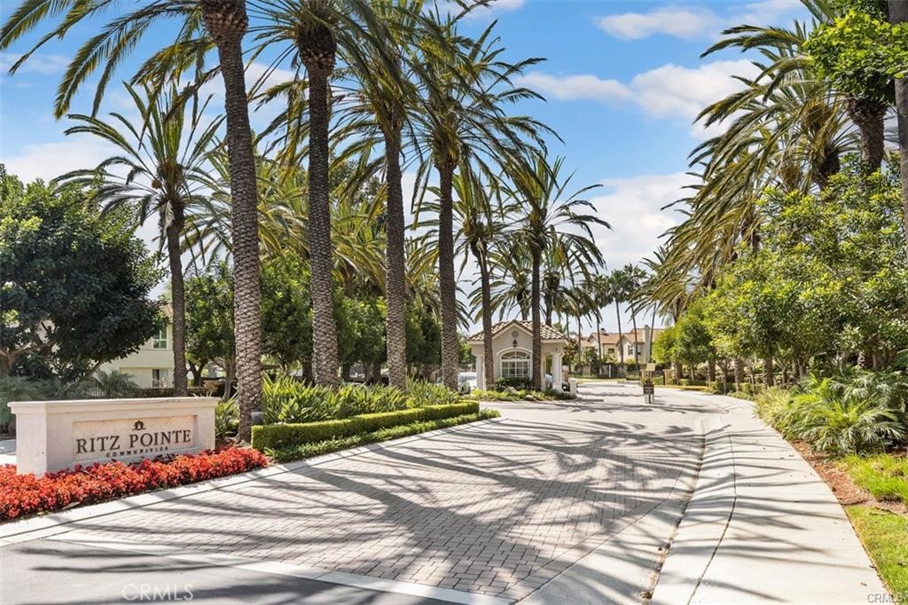 16 Corniche Drive B, Dana Point CA 92629 - photo 2