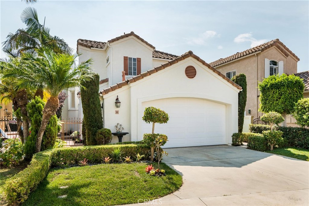 16 Duquesa, Dana Point CA 92629 - photo 1