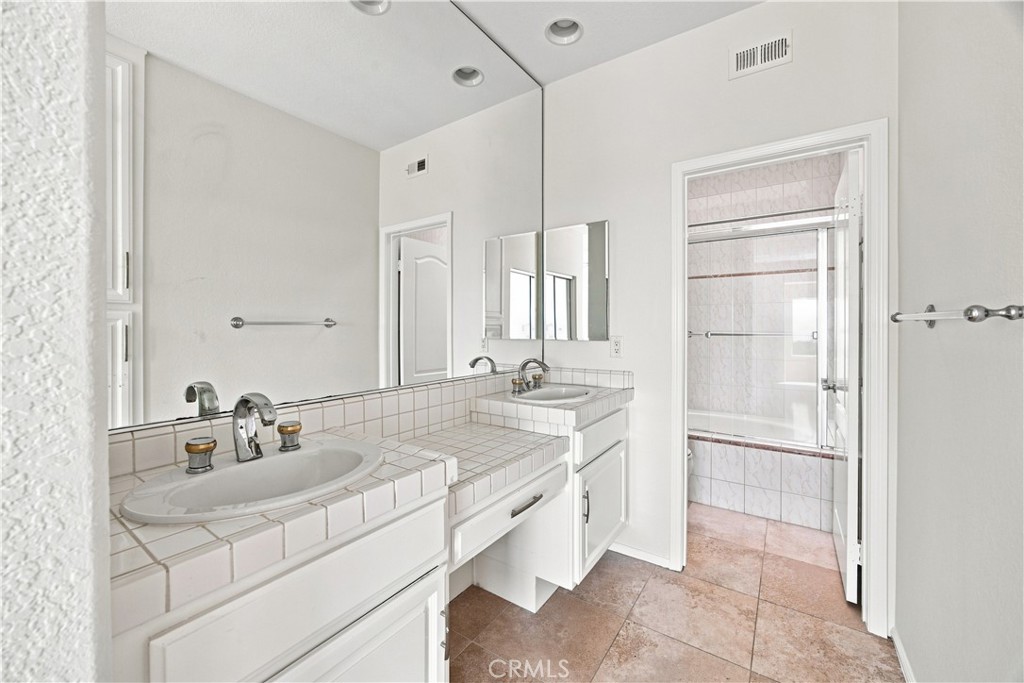 Primary bathroom - 17 Grand Master Court, Dana Point CA 92629 - photo 17