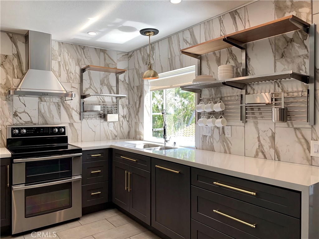 18 Corniche Drive H, Dana Point CA 92629 - photo 1