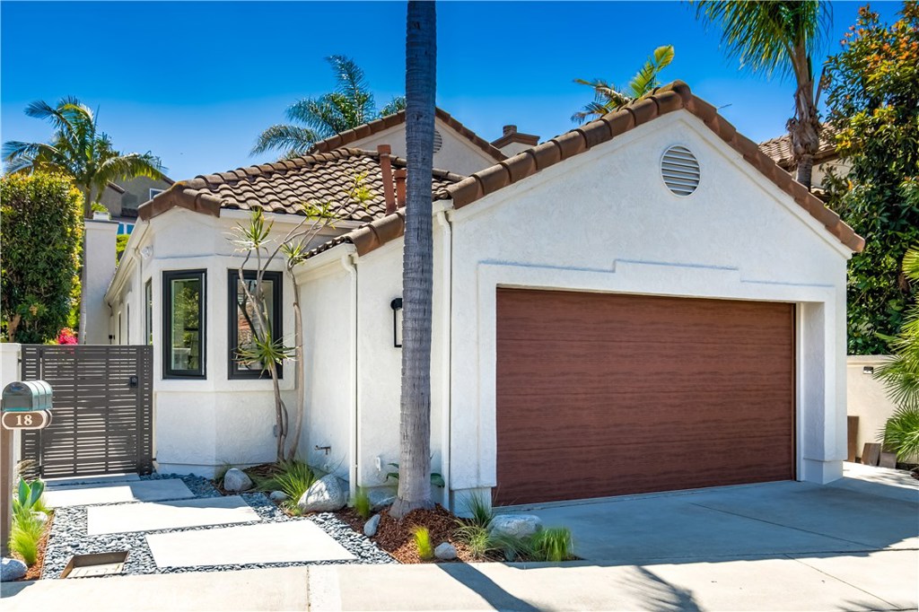 18 Reina, Dana Point CA 92629 - photo 1