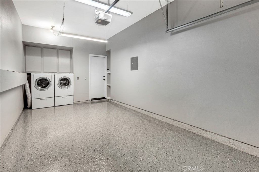 Garage with Laundry - 18 Tennis Villas, Dana Point CA 92629 - photo 14