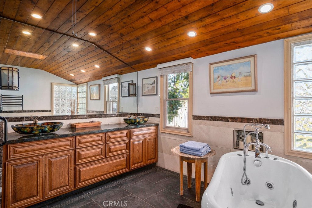 183 Monarch Bay, Dana Point CA 92629 - photo 14