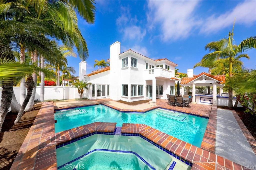 BACKYARD WITH PRIVATE POOL & SPA - 19 Terraza Del Mar, Dana Point CA 92629 - photo 1