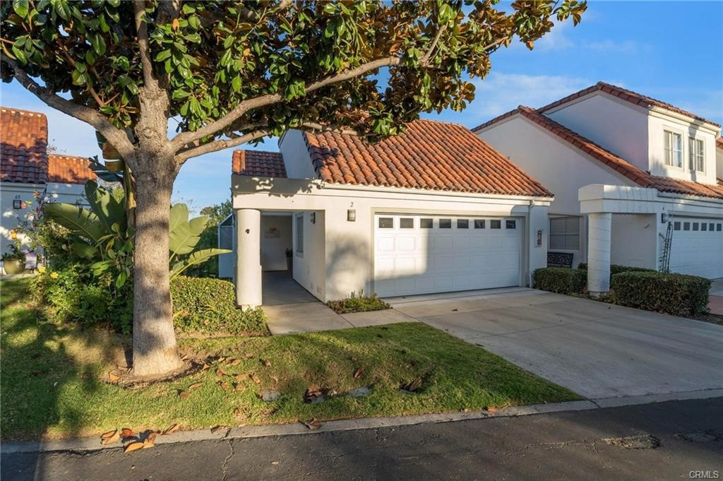 2 Logo Vista, Dana Point CA 92629 - photo 1
