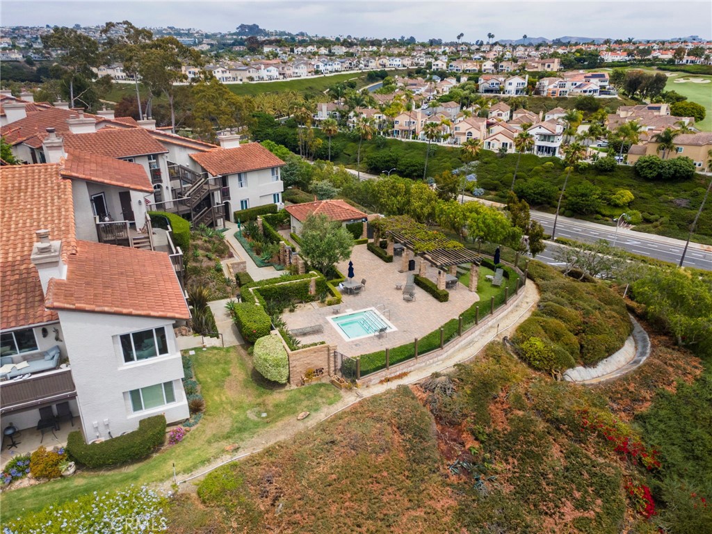 20 Corniche Drive H, Dana Point CA 92629 - photo 20