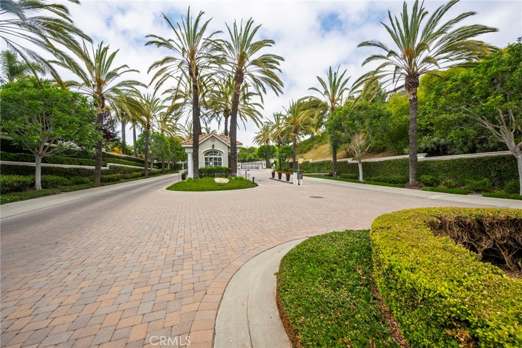 20 Corniche Drive H, Dana Point CA 92629 - photo 25