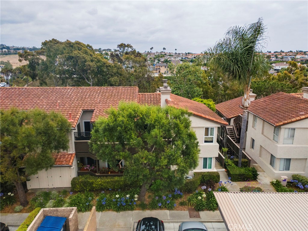 20 Corniche Drive H, Dana Point CA 92629 - photo 26