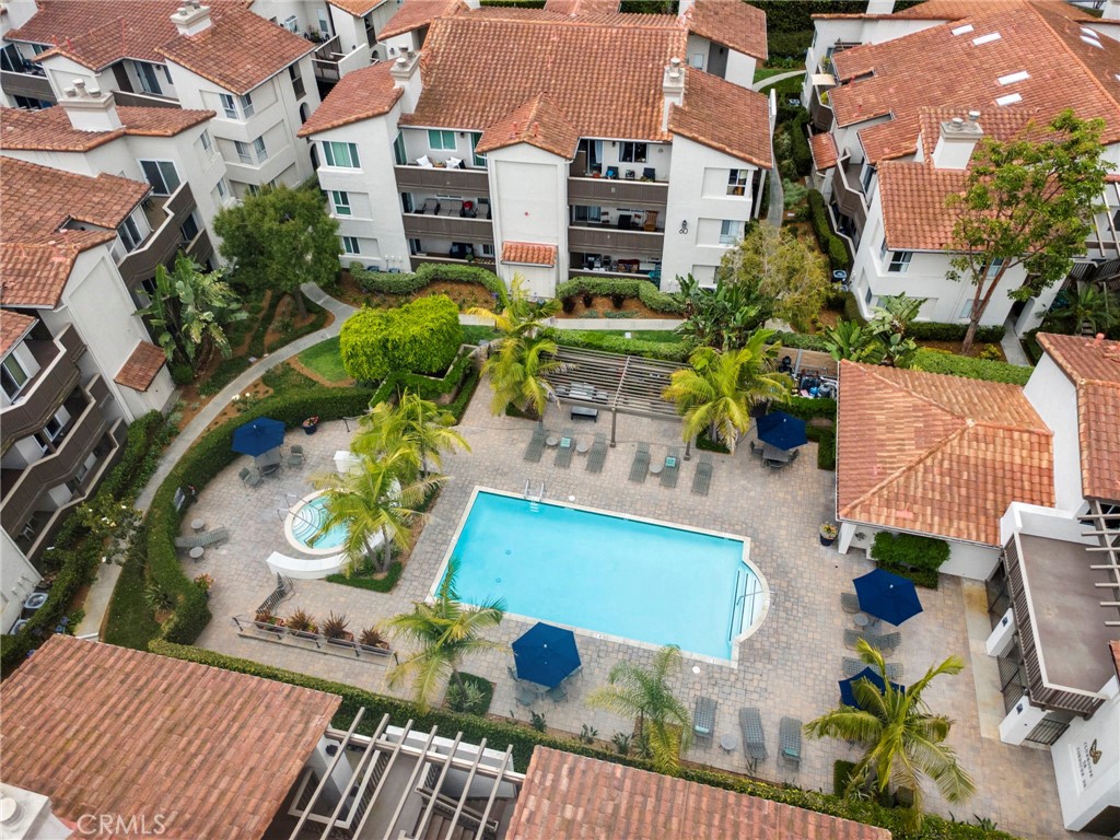 20 Corniche Drive H, Dana Point CA 92629 - photo 29