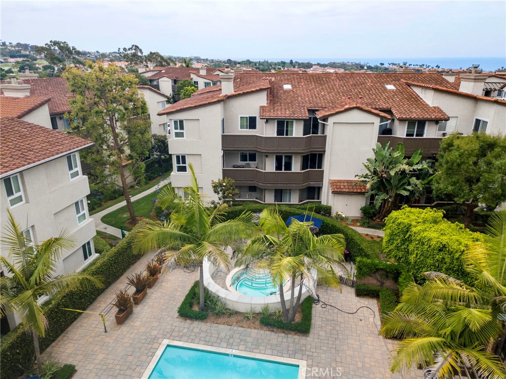 20 Corniche Drive H, Dana Point CA 92629 - photo 32