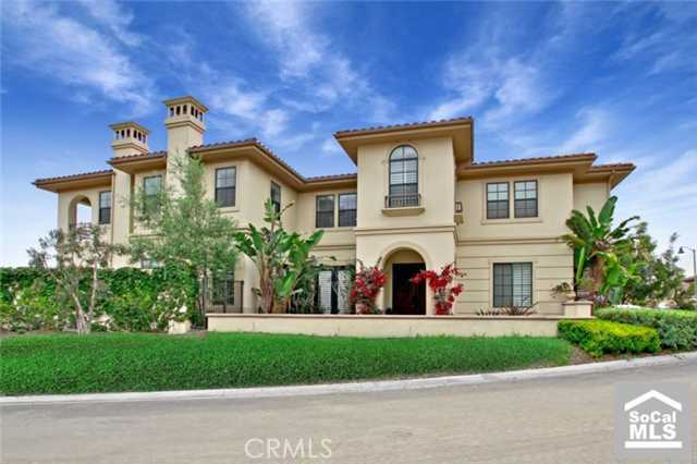 Stunning Dream estate just walking distance to the beach. - 20 VIA SIENNA, Dana Point CA 92629 - photo 1