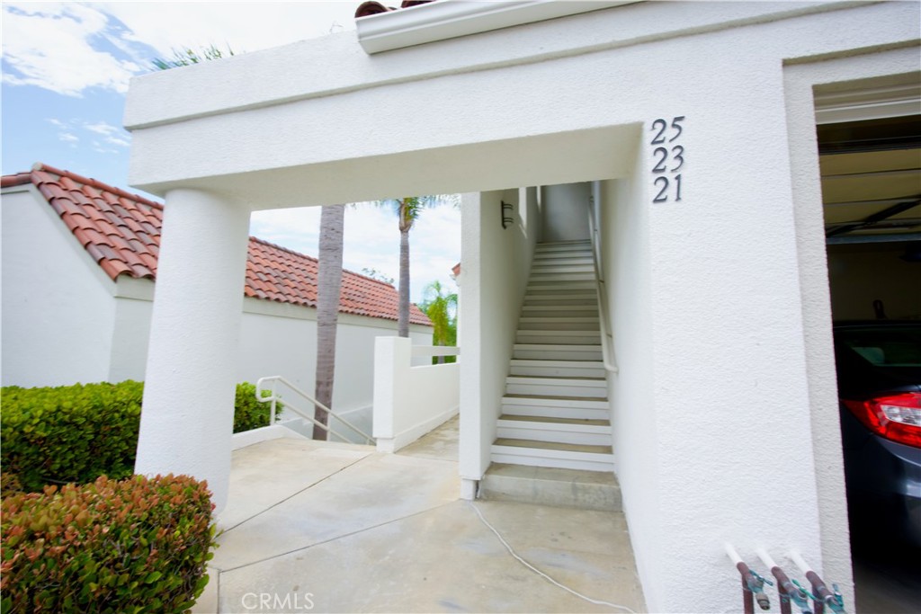 21 La Paloma, Dana Point CA 92629 - photo 1