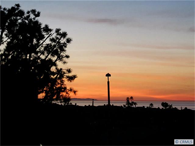 AMAZING OCEAN, CATALINA ISLAND & SUNSET VIEWS FROM THIS LOVELY SINGLE STORY HOME IN THE PRESTIGEOUS COMMUNITY OF MONARCH - 23 LOS MONTEROS Drive, Dana Point CA 92629 - photo 1