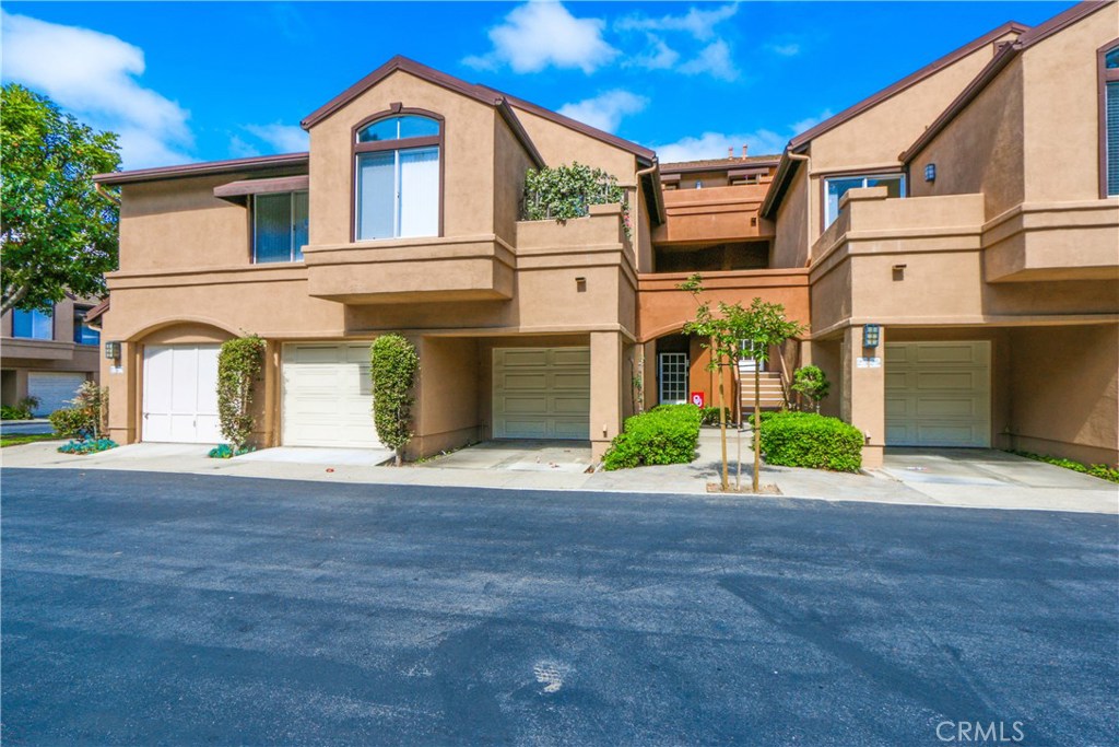 23 Silvertide Drive, Dana Point CA 92629 - photo 1