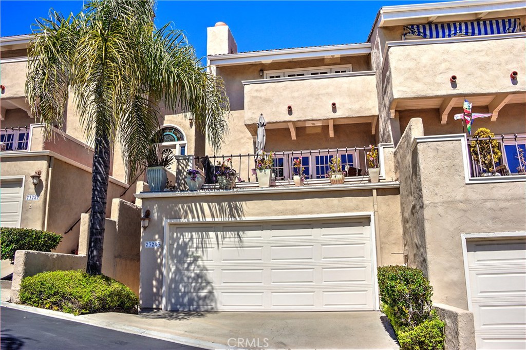Curbside View of The Home. - 23283 Pompeii Circle 4, Dana Point CA 92629 - photo 1