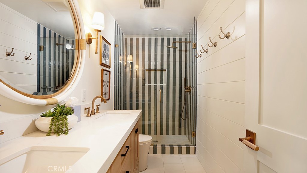 Hall Bath #2 - 23293 Pompeii, Dana Point CA 92629 - photo 30