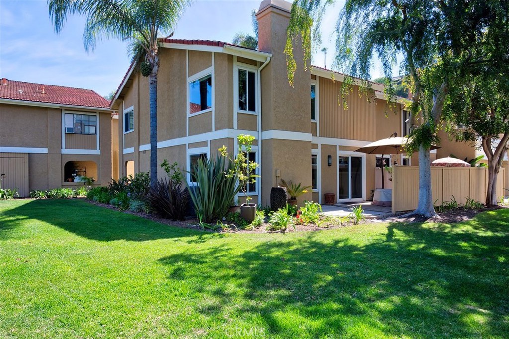 Premium cul-de-sac lot with panoramic view and a huge greenbelt surrounds the home - 23415 Highcrest Road, Dana Point CA 92629 - photo 1