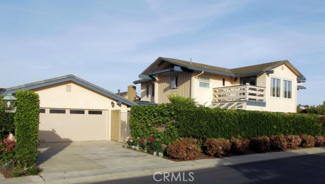 Desirable Corner Lot on Ocean side of Niguel Shores with Ocean and Catalina views. - 23762 Perth Bay, Dana Point CA 92629 - photo 1
