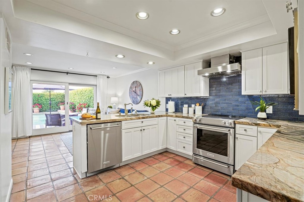23802 Cassandra Bay, Dana Point CA 92629 - photo 10