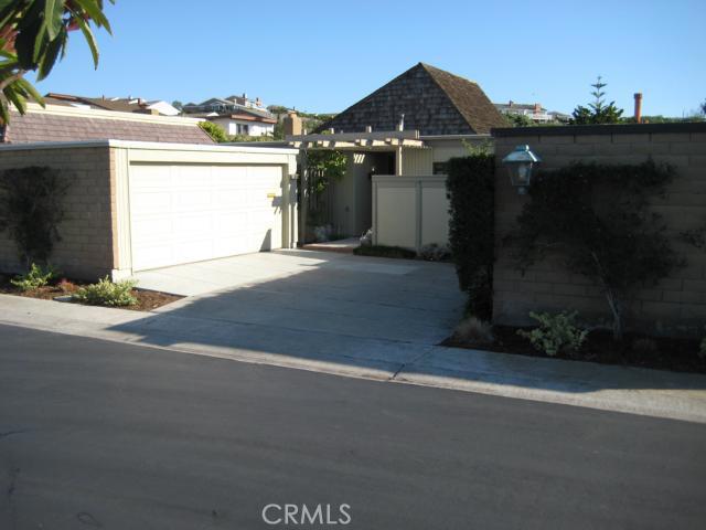 Two Car Garage and Two Car Driveway - 23942 Amundsen Bay, Dana Point CA 92629 - photo 1