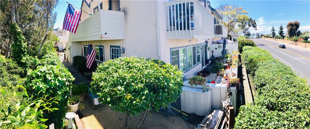 Located facing south with Stonehill and view - 24127 Vista Corona, Dana Point CA 92629 - photo 1