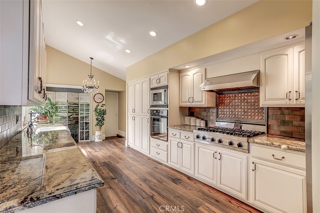Kitchen with upgraded appliances - 24192 Vista D Onde, Dana Point CA 92629 - photo 1