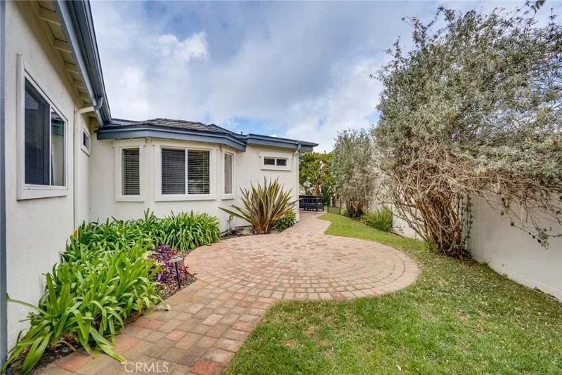 24261 Cortes B, Dana Point, CA 92629