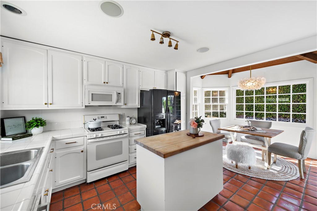 24292 Taxco Drive, Dana Point CA 92629 - photo 5