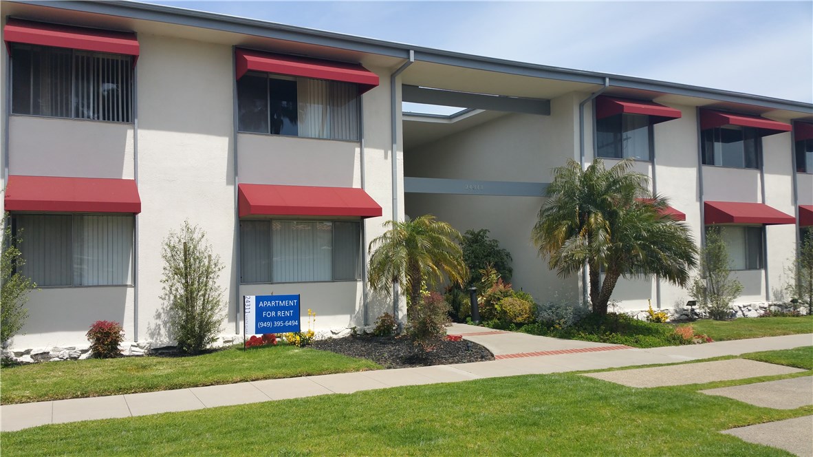 24311 Santa Clara Ave 11, Dana Point CA 92629 - photo 1