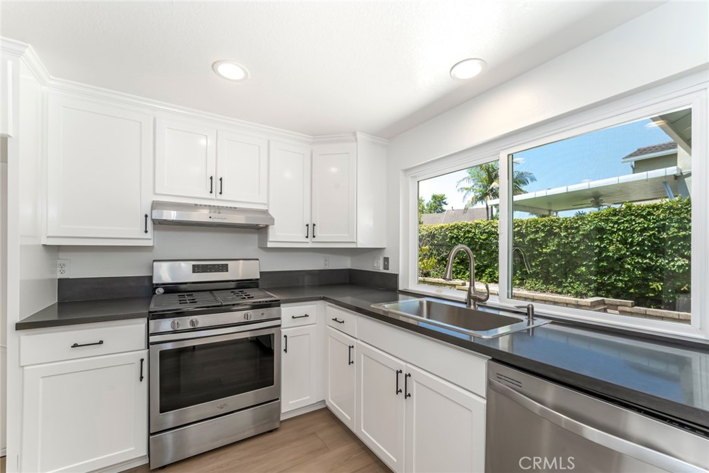 24312 Taxco Drive, Dana Point CA 92629 - photo 12