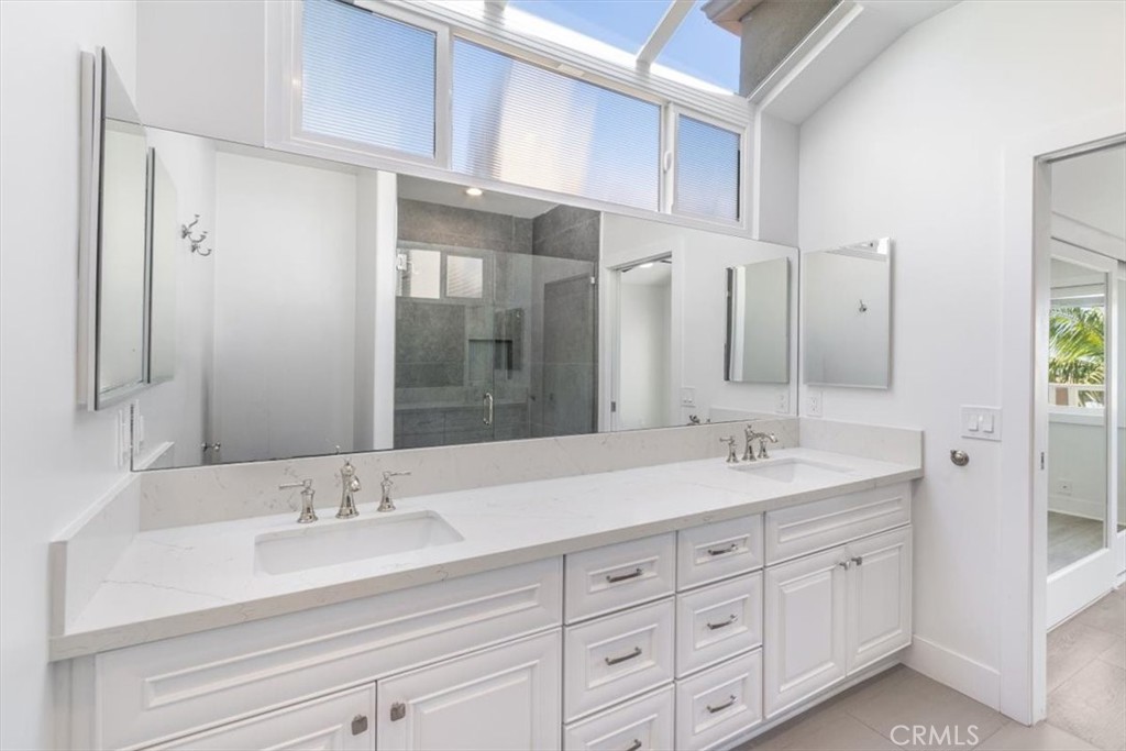 DUAL SINKS IN PRIMARY BATH... - 24345 Vista Point, Dana Point CA 92629 - photo 14