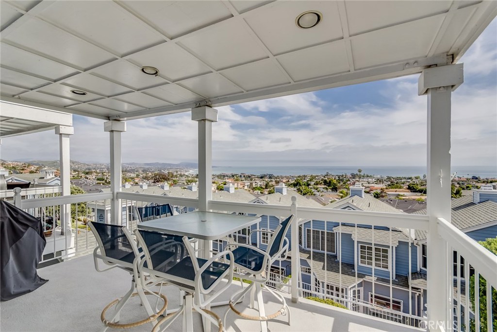 24424 Alta Vista Drive 13, Dana Point CA 92629 - photo 1