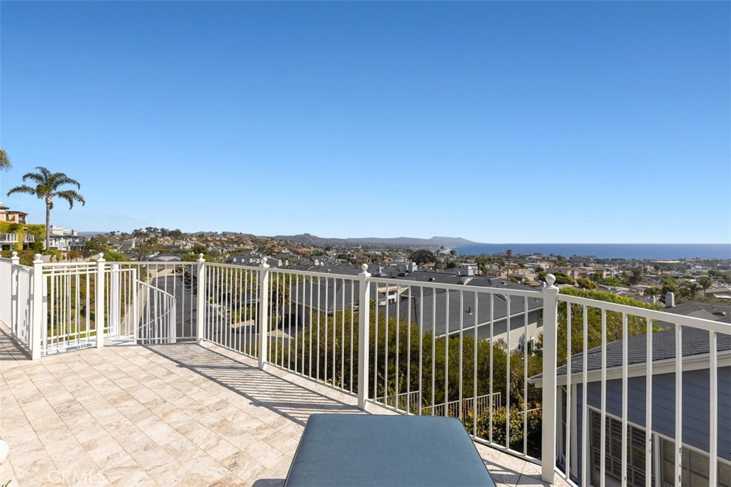 24448 Alta Vista Drive, Dana Point CA 92629 - photo 16