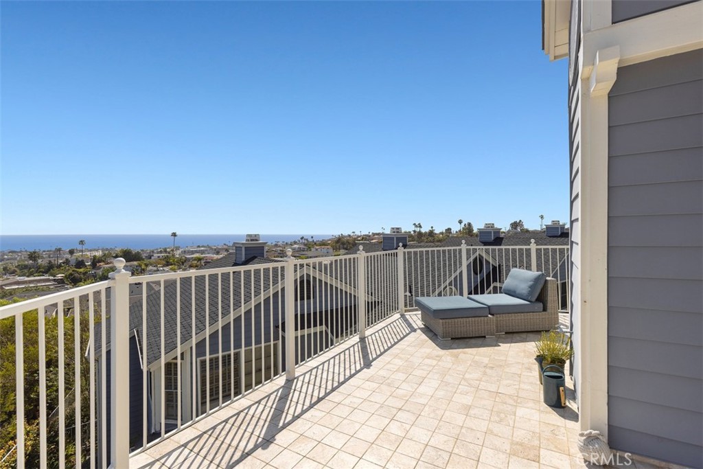 24448 Alta Vista Drive, Dana Point CA 92629 - photo 17