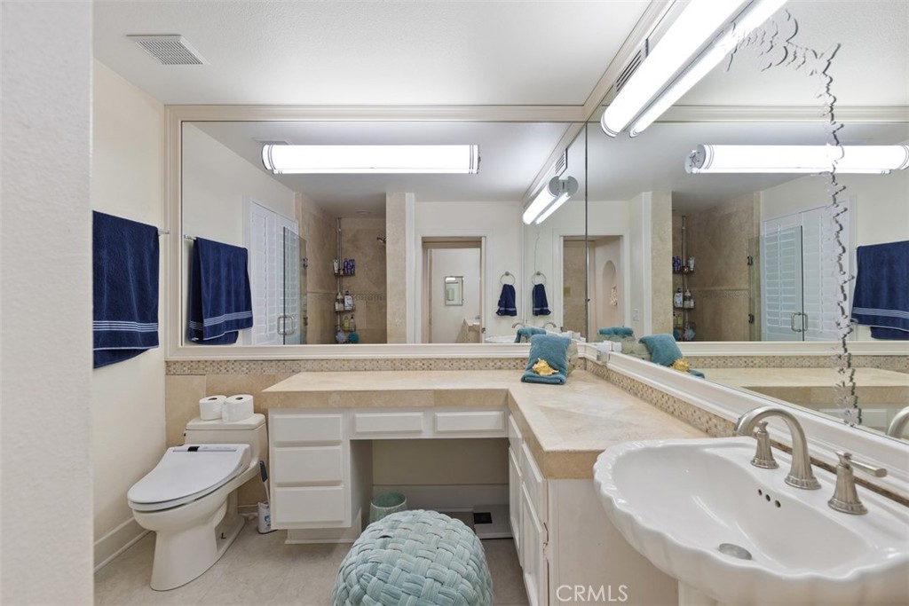 Second Primary Bath - 24448 Alta Vista Drive, Dana Point CA 92629 - photo 27