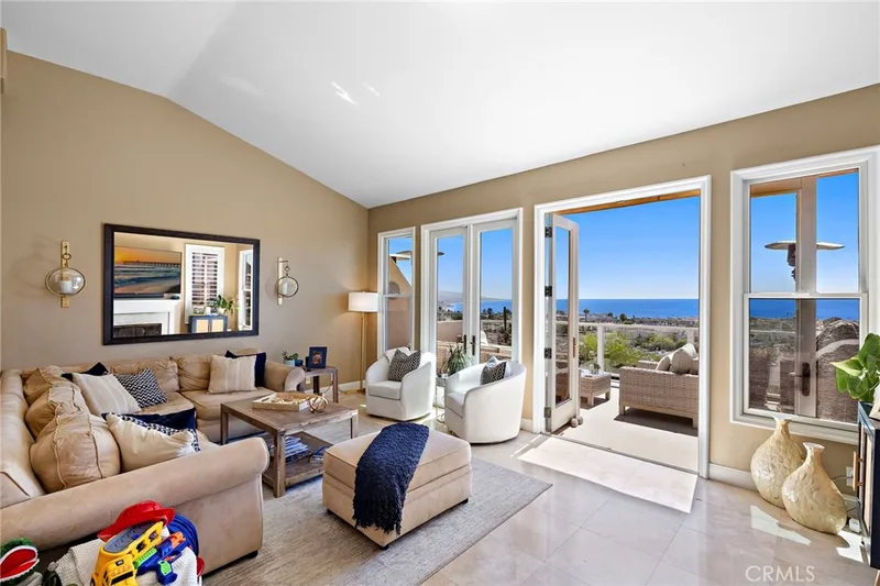 24482 Alta Vista Drive, Dana Point