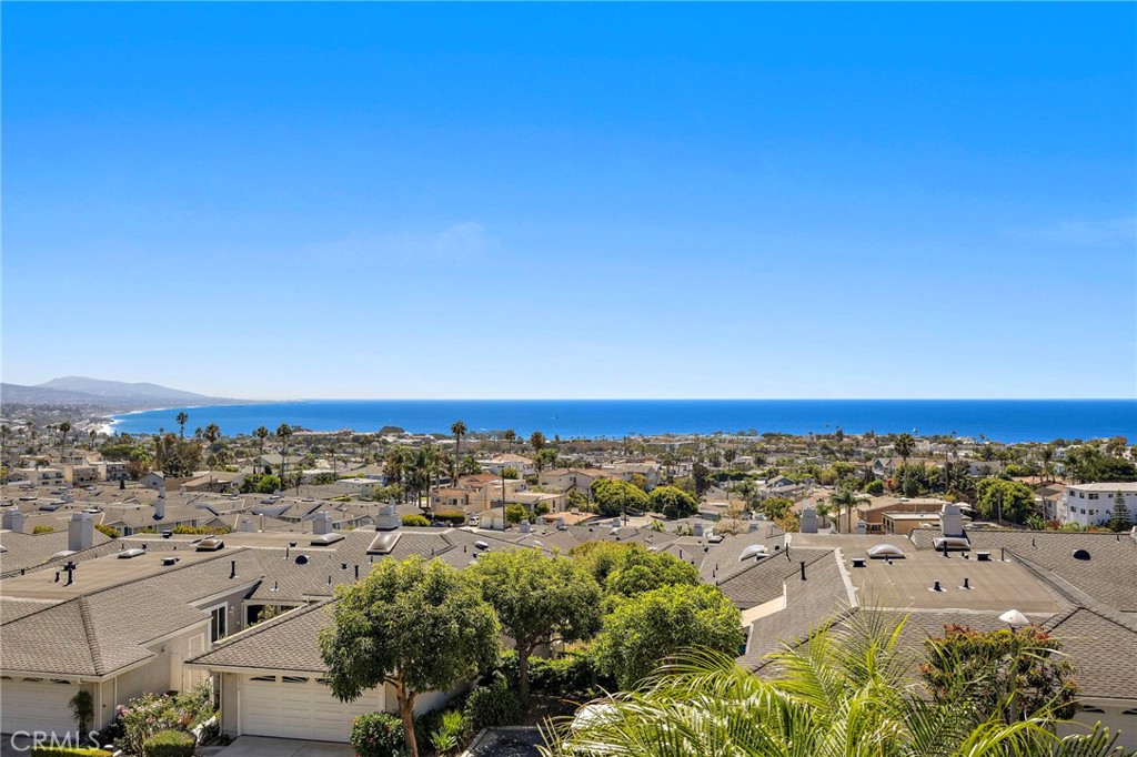 24482 Alta Vista Drive, Dana Point CA 92629 - photo 3