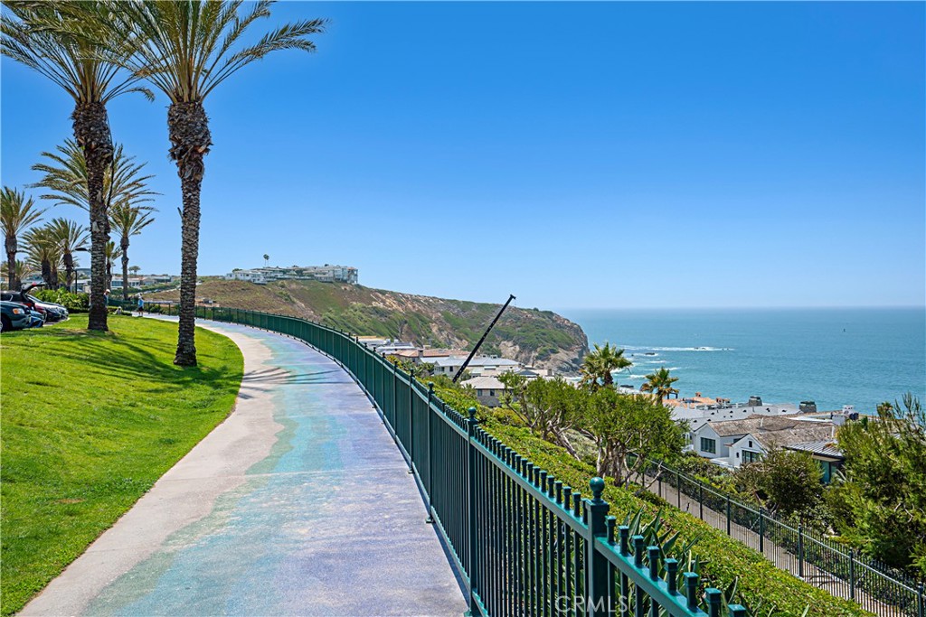 Strands Beach - 24512 Alta Vista Dr B, Dana Point CA 92629 - photo 34